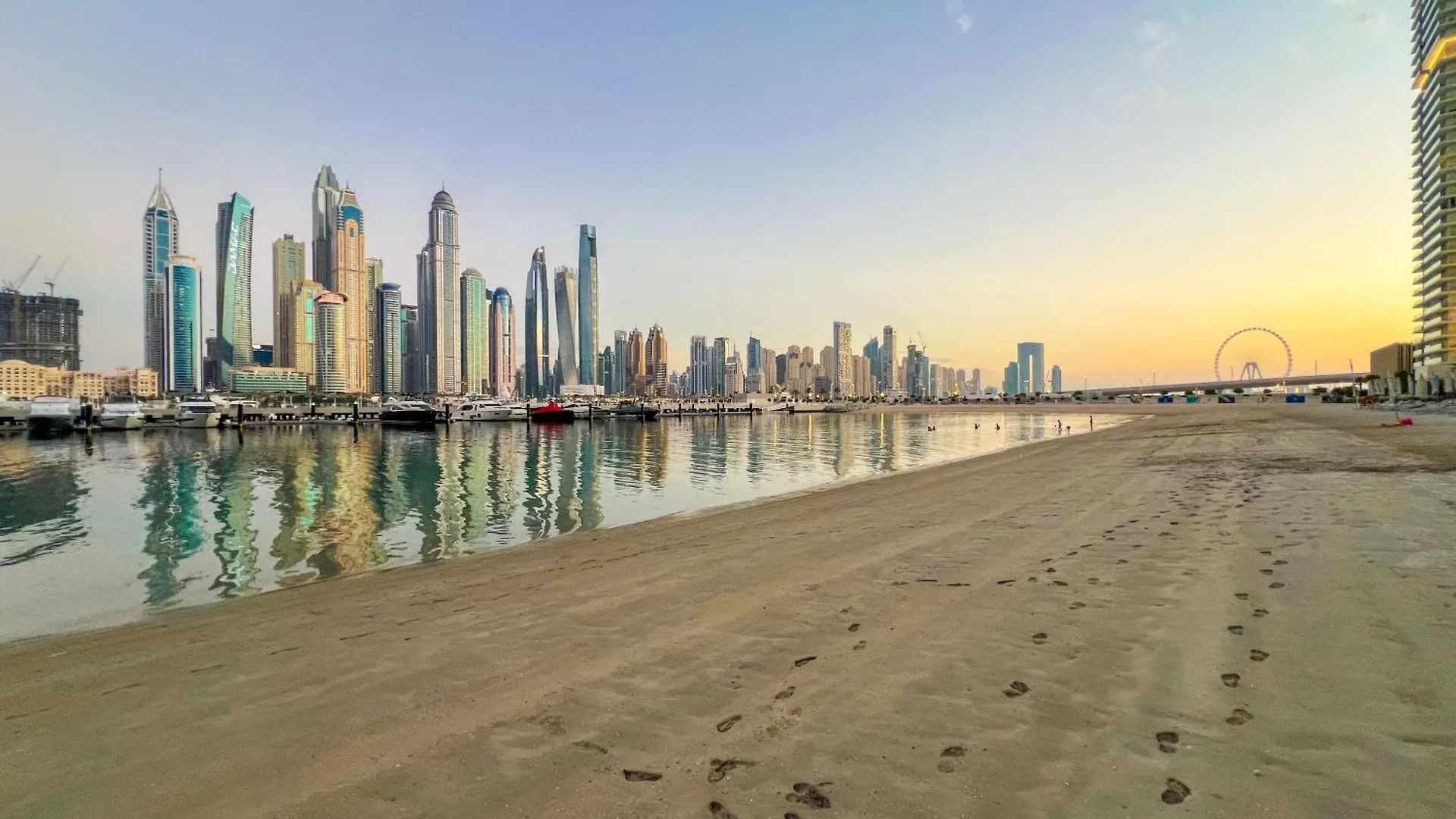 Apartment Private Beach Resort - 2 Bedroom Full Palm View Dubai